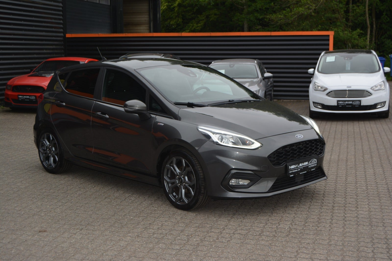 Grå Ford Fiesta fra 2020