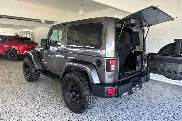 undefined Jeep Wrangler fra 2014