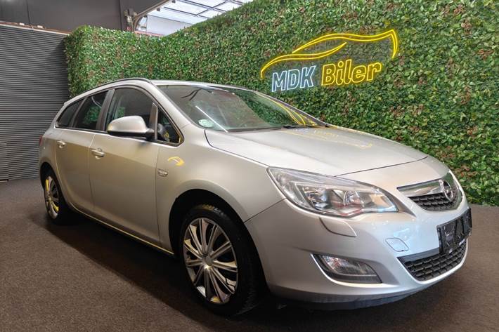 undefined Opel Astra fra 2011