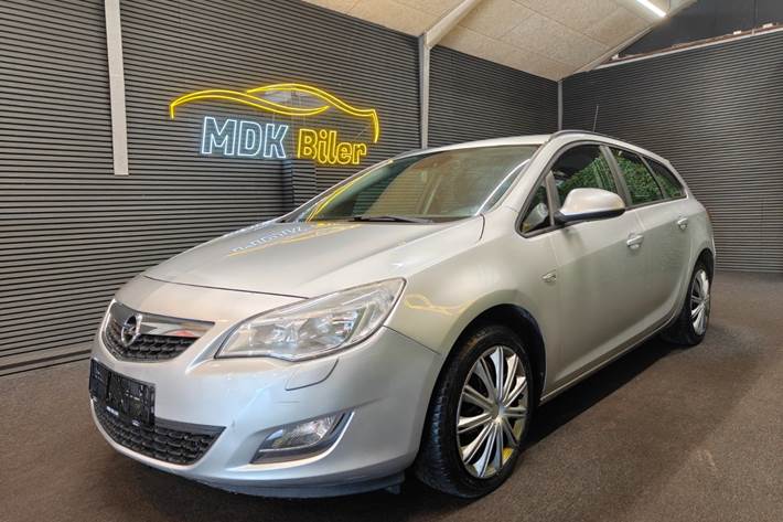 undefined Opel Astra fra 2011
