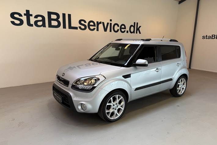 undefined Kia Soul fra 2014 set udefra