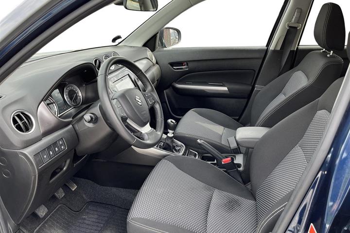 Blå Suzuki Vitara fra 2024