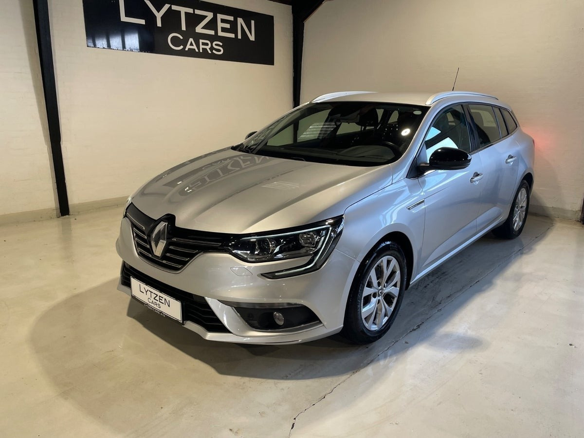 Sølv Renault Megane IV fra 2019