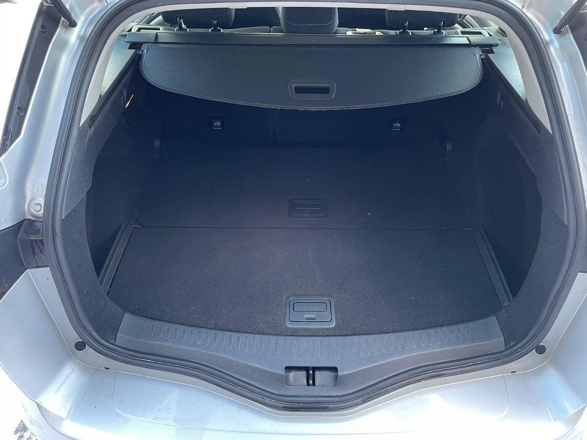Renault Megane IV 1,3 TCe 140 Limited Sport Tourer