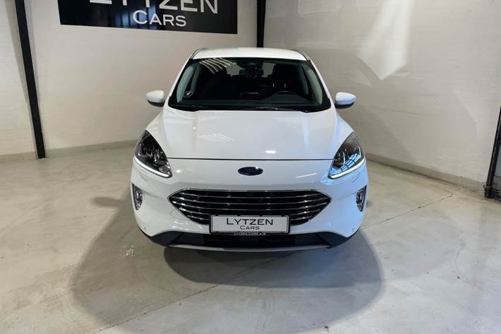 Hvid Ford Kuga fra 2021