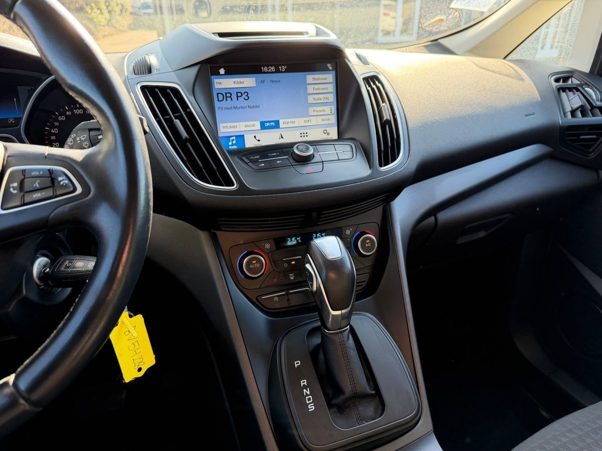 Hvid Ford C-MAX fra 2018