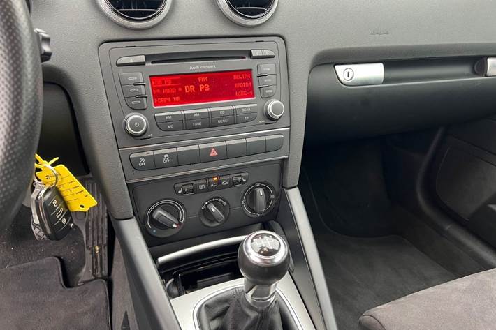 Rød Audi A3 fra 2011