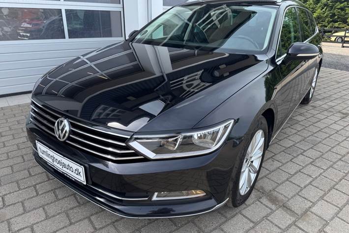 Sort VW Passat fra 2019