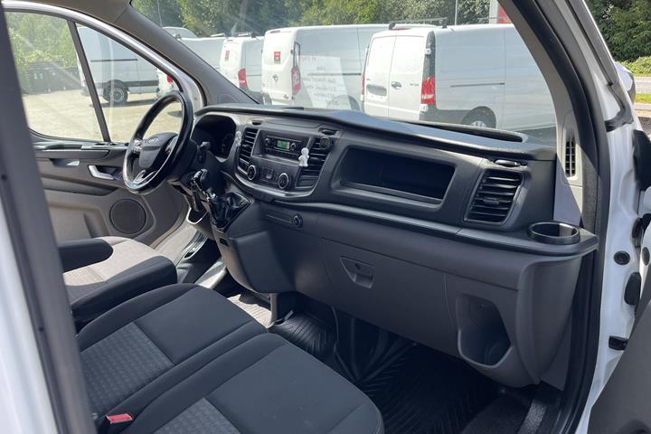 Hvid Ford Transit Custom Van fra 2018