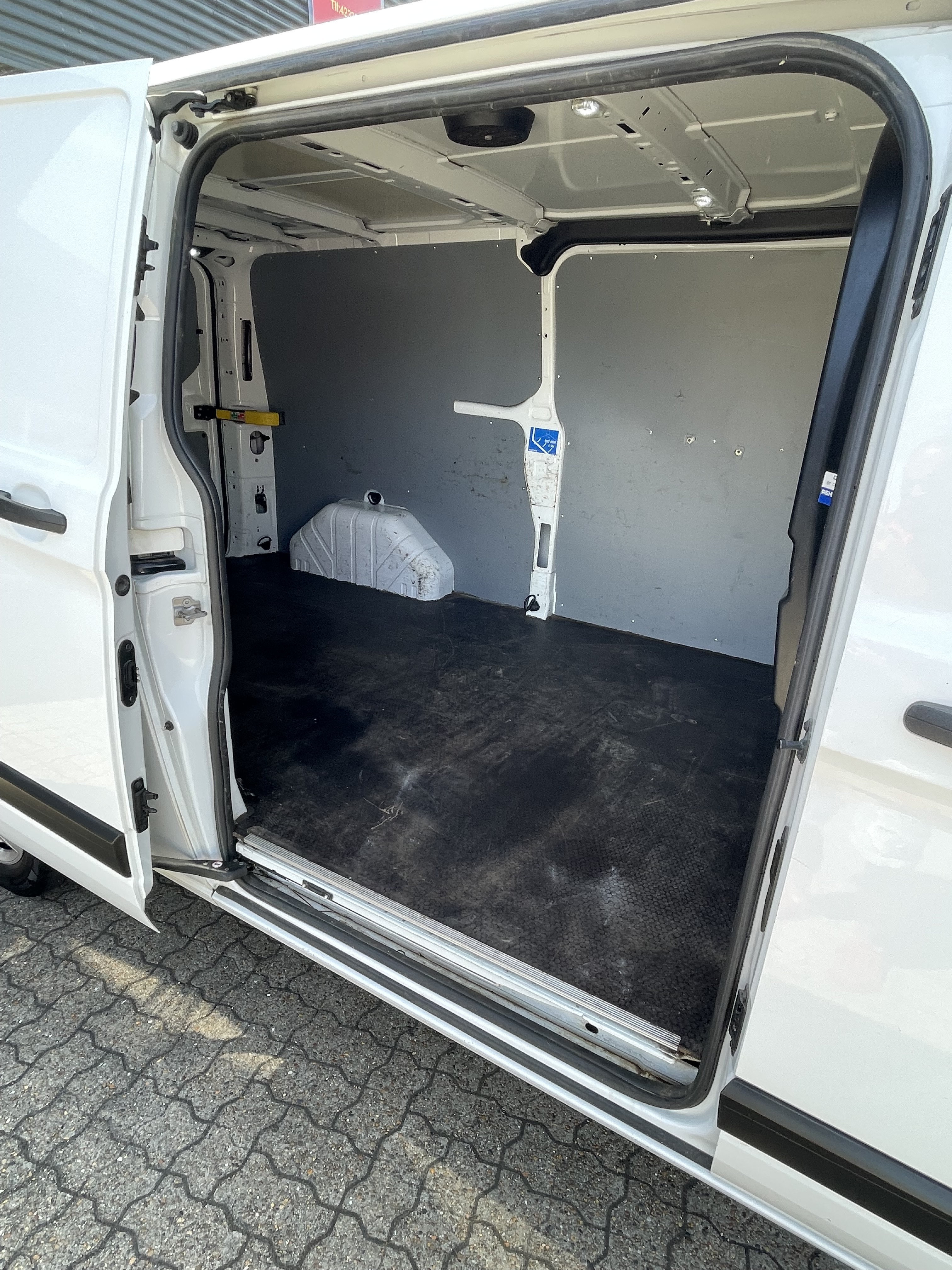 Hvid Ford Transit Custom Van fra 2018