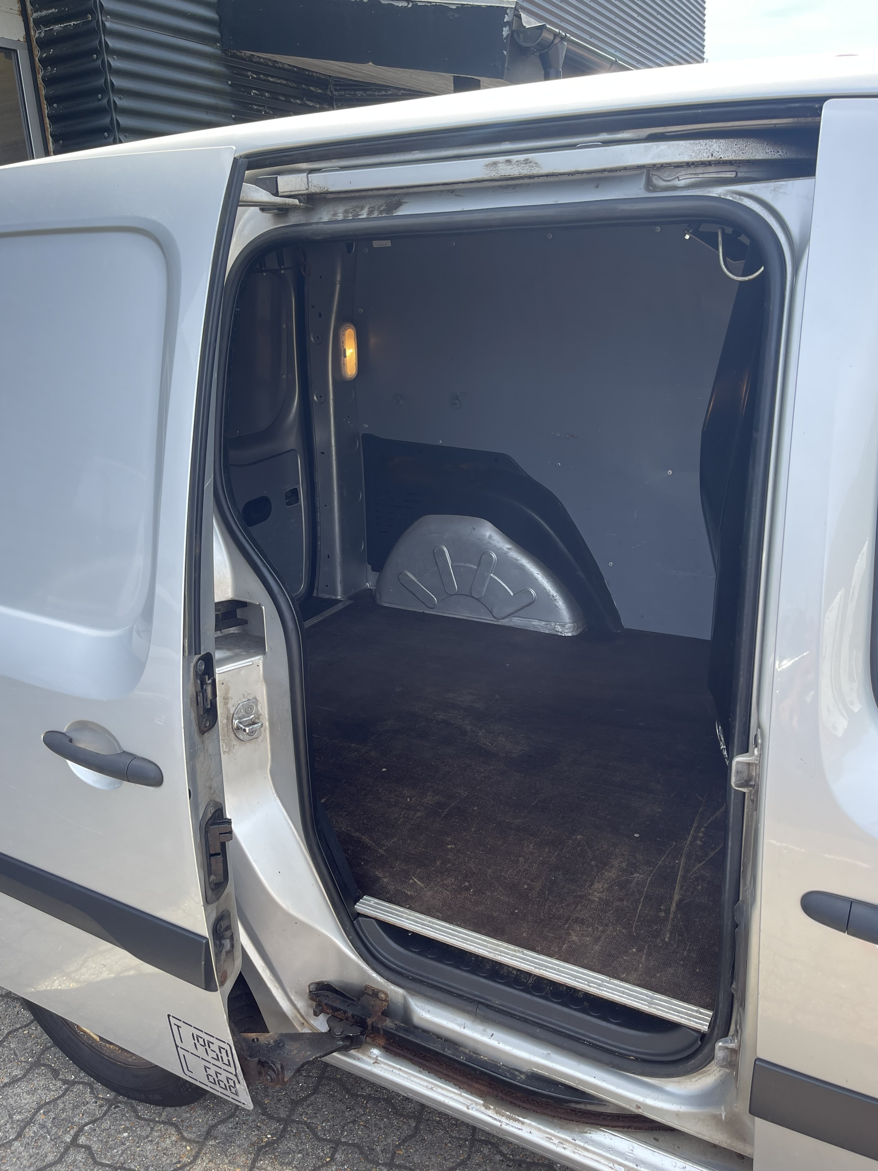 Sølv Mercedes Citan fra 2012
