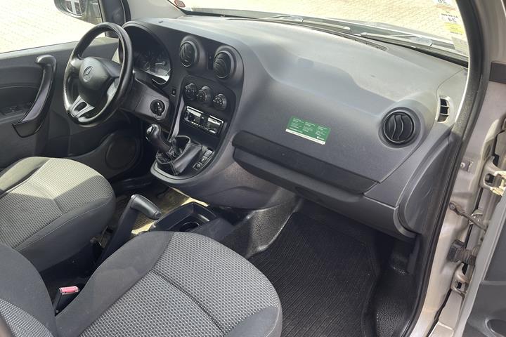 Sølv Mercedes Citan fra 2012