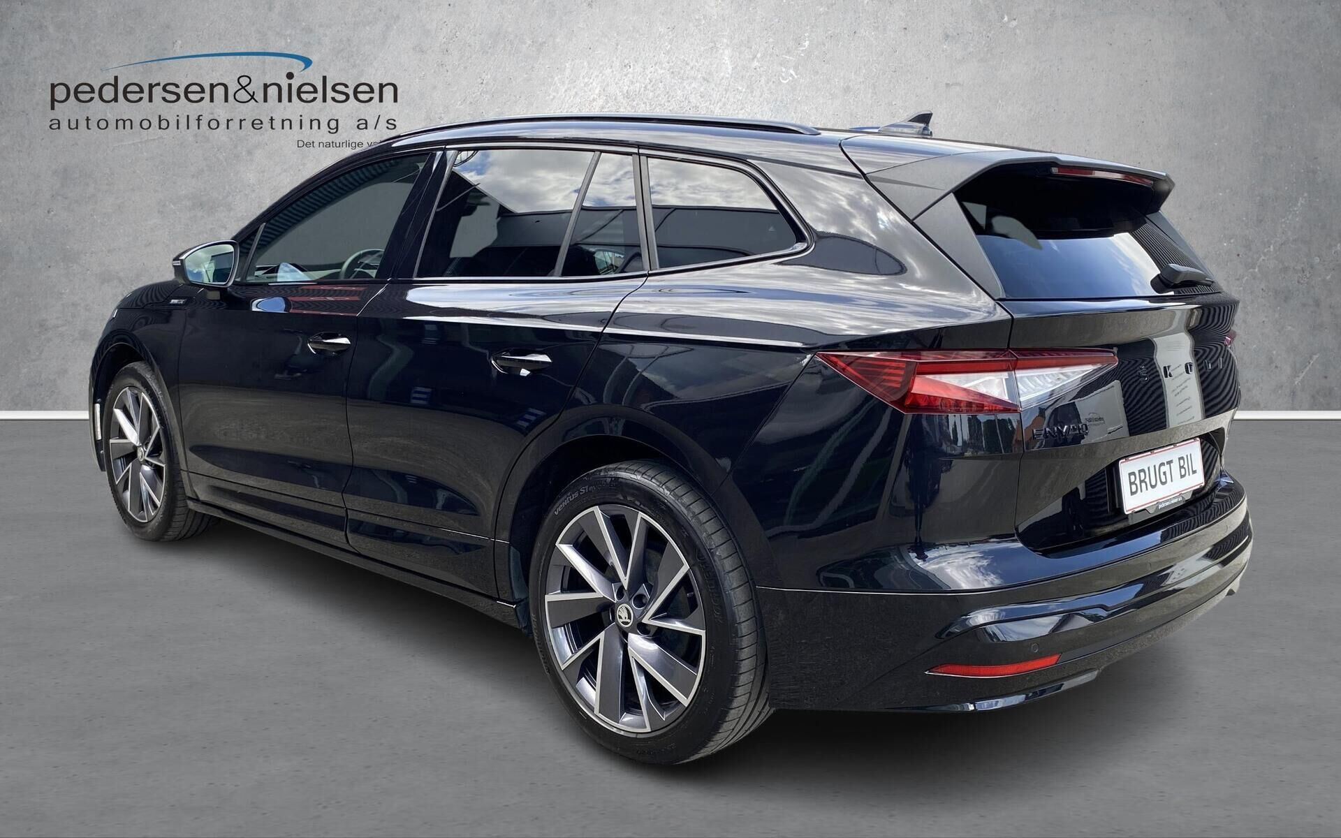 Sort Skoda Enyaq fra 2022