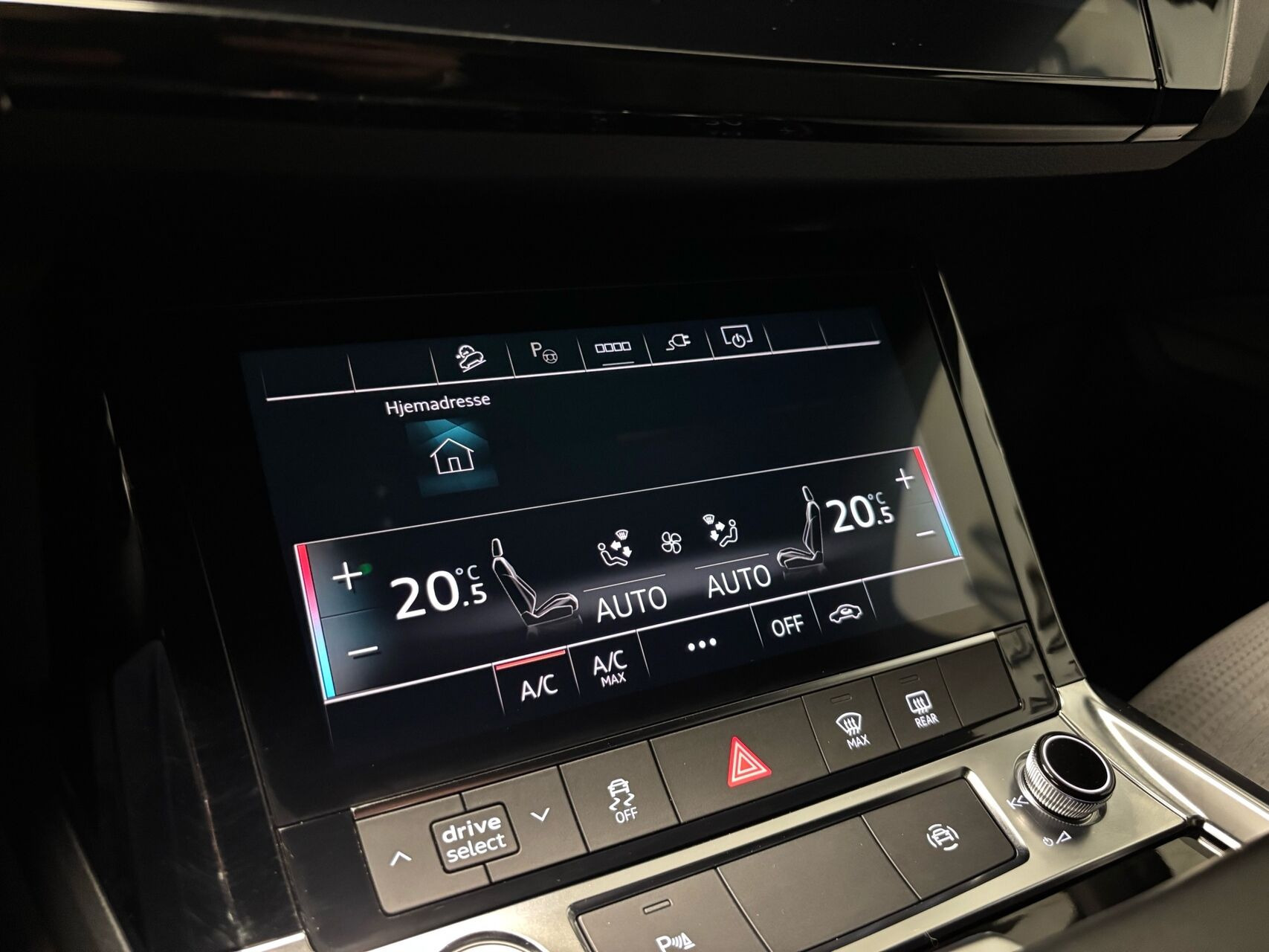 Sort Audi e-tron fra 2022