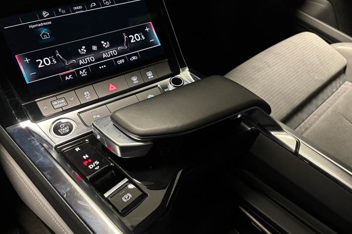 Sort Audi e-tron fra 2022