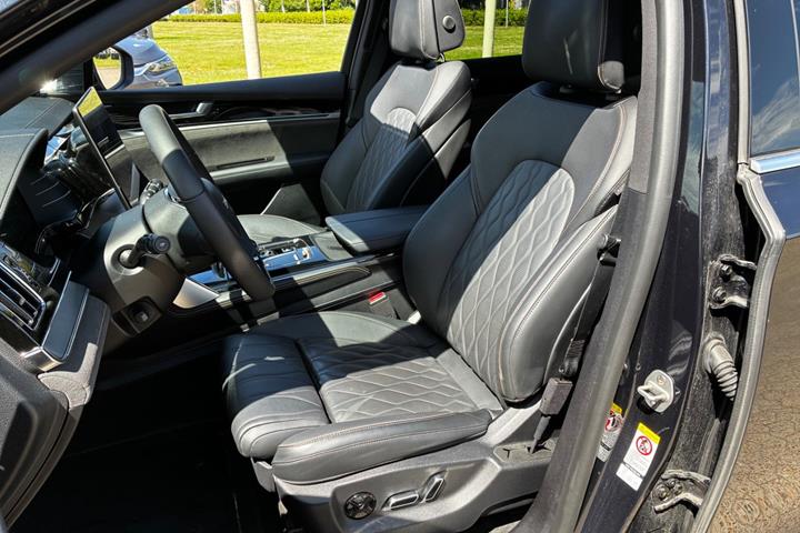 Sort BYD Tang fra 2024