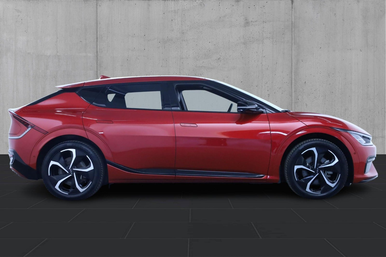 Grå Kia EV6 fra 2023