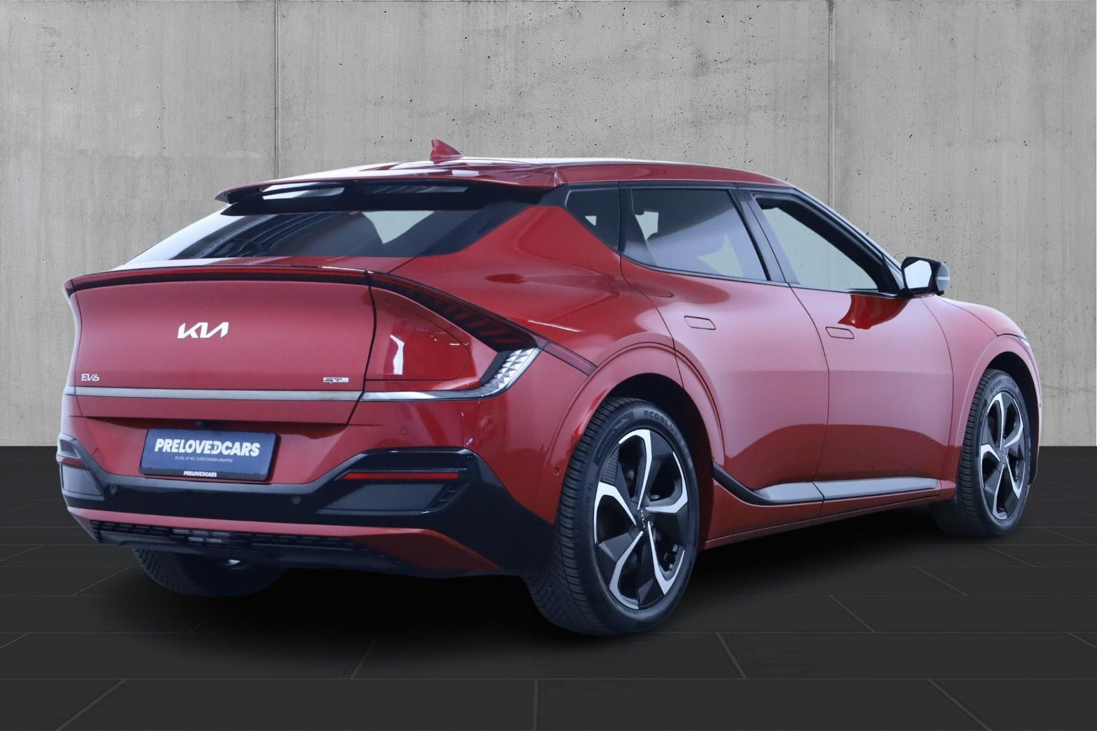 Grå Kia EV6 fra 2023