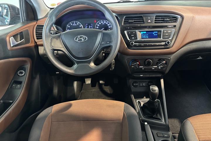 undefined Hyundai i20 fra 2015