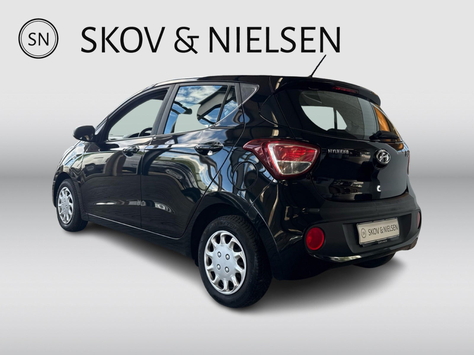 Sort Hyundai i10 fra 2017