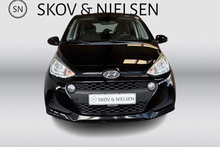 Sort Hyundai i10 fra 2017
