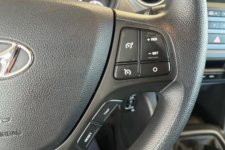 Sort Hyundai i10 fra 2017