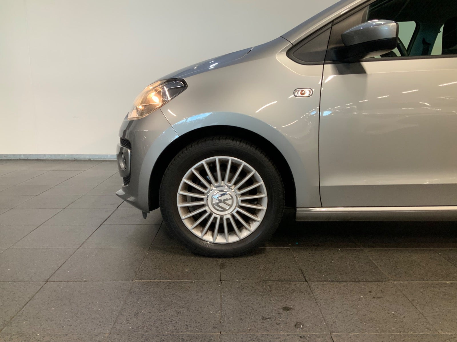 Sølv VW UP! fra 2016