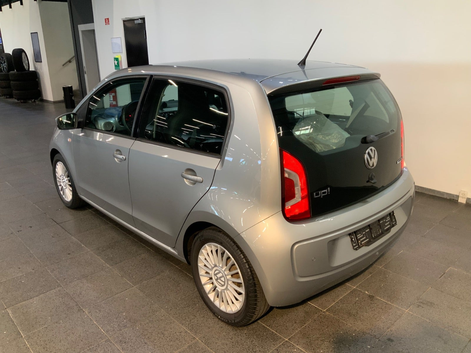 Sølv VW UP! fra 2016