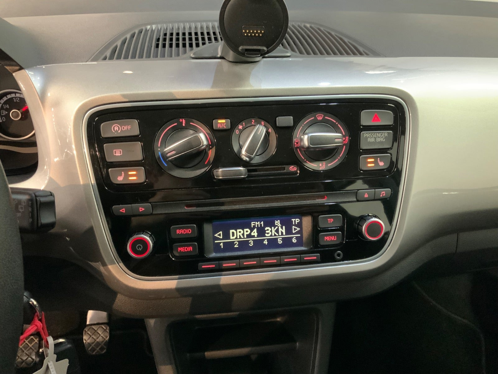 Sølv VW UP! fra 2016