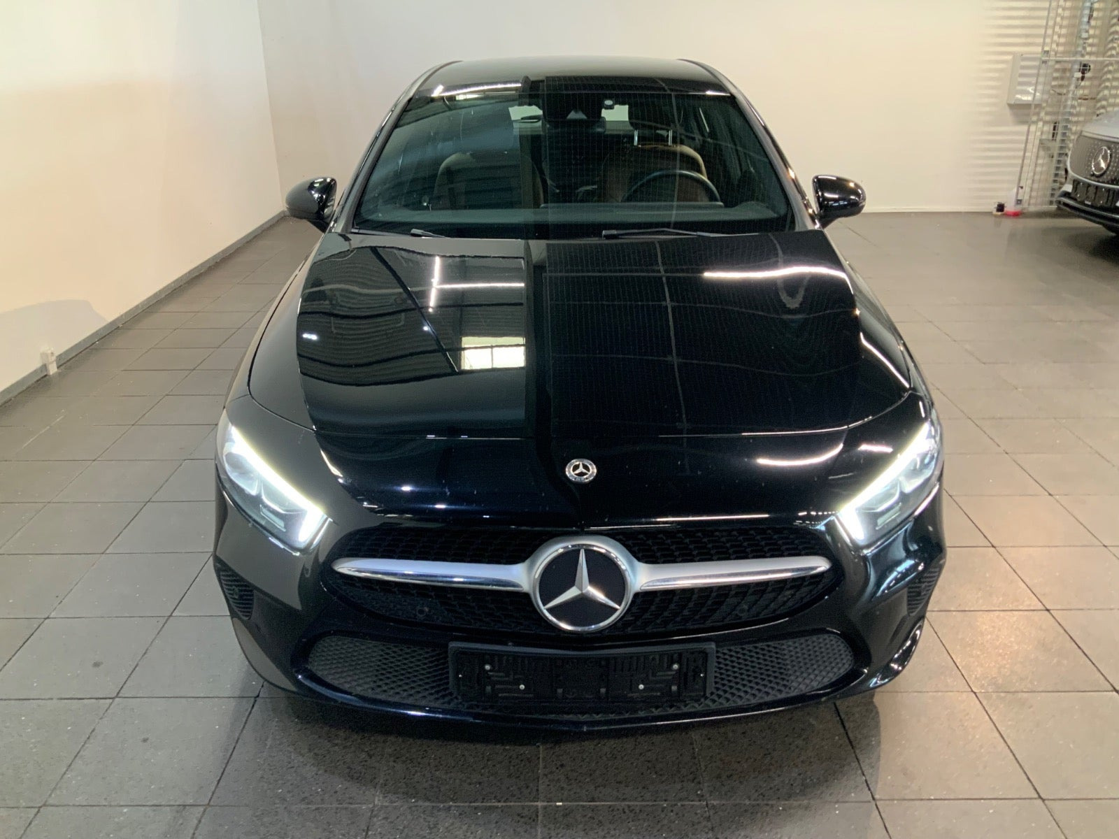 Sort Mercedes A200 fra 2019