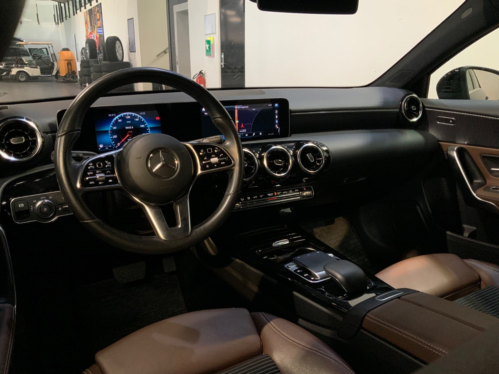 Sort Mercedes A200 fra 2019