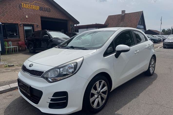 undefined Kia Rio fra 2016
