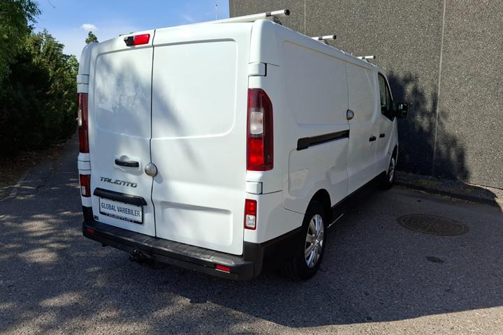 Hvid Fiat Talento fra 2016