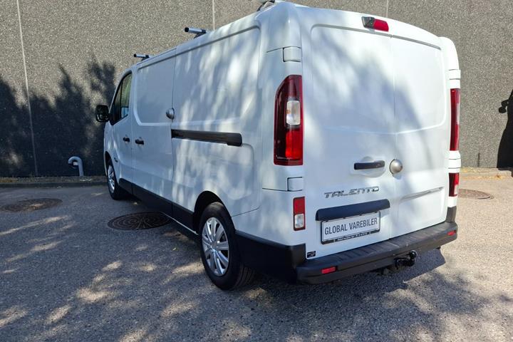 Hvid Fiat Talento fra 2016