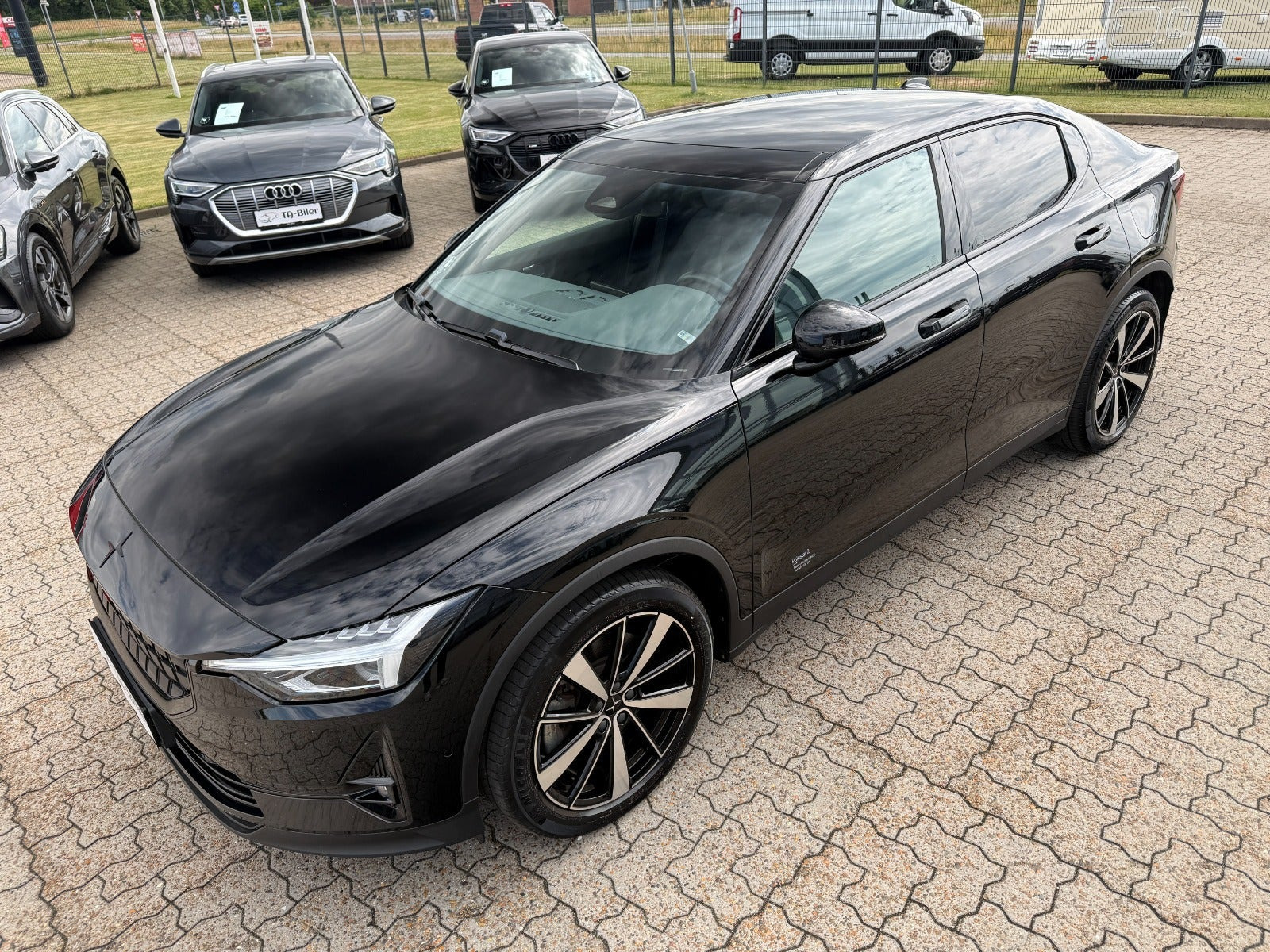 Sort Polestar 2 fra 2021