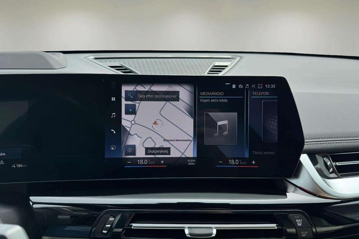 Sort BMW iX1 fra 2023