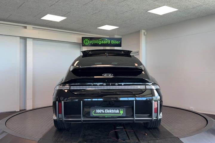 Sort Hyundai Ioniq 6 fra 2023
