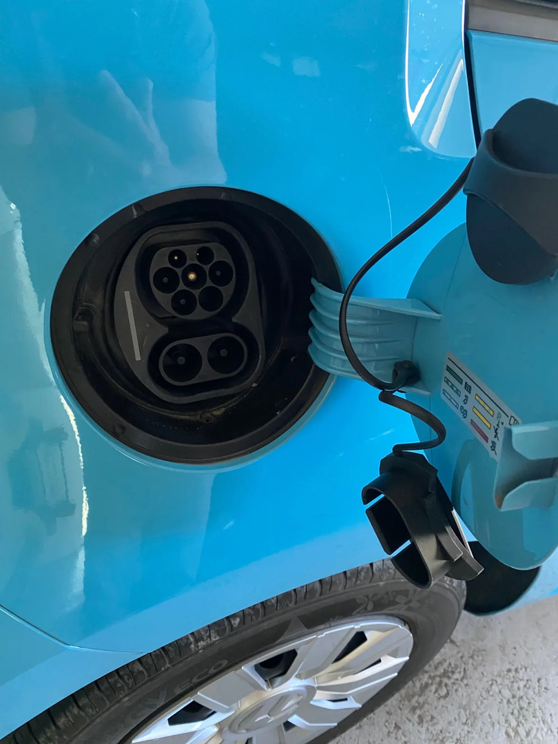 Blå VW E-UP! fra 2020