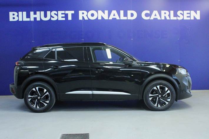 Sort Peugeot e-2008 fra 2023