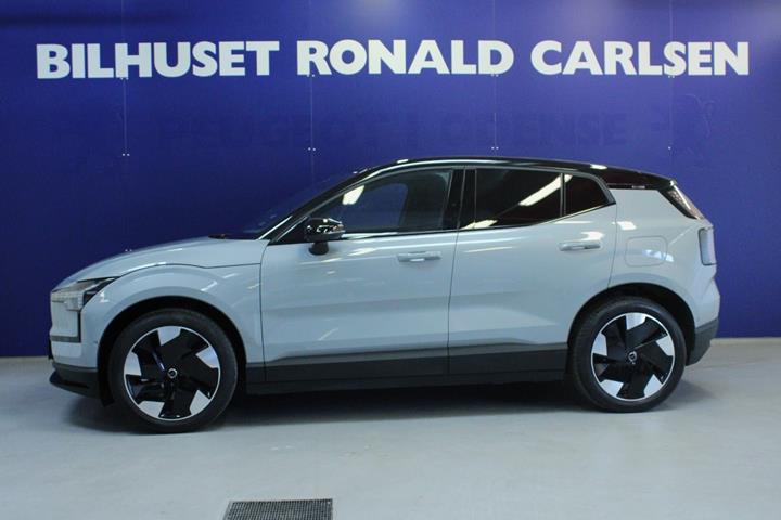 Grå Volvo EX30 fra 2024