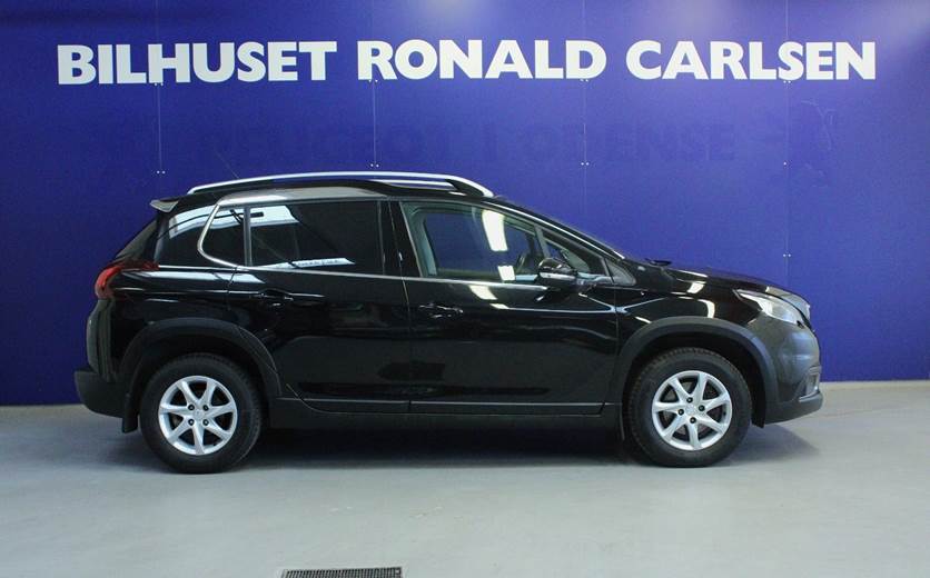 Peugeot 2008 1,2 PureTech 110 Prestige Sky