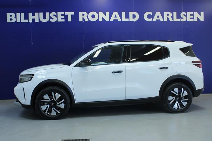 Hvid Opel Frontera fra 2026