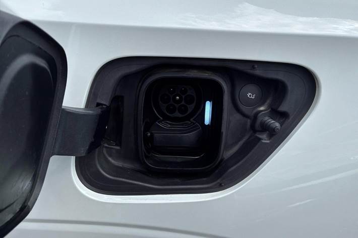 Hvid Polestar 2 fra 2023