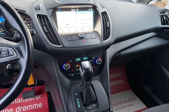 Hvid Ford C-MAX fra 2019