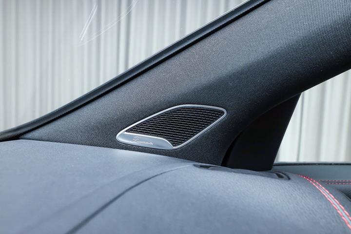 Sort Mercedes EQA250+ fra 2026