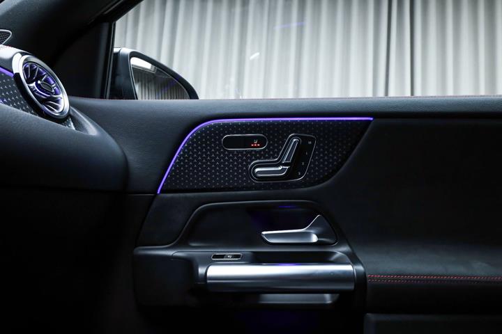 Sort Mercedes EQA250+ fra 2026