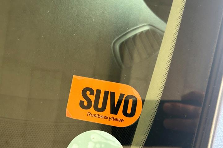 Blå Kia Niro fra 2020