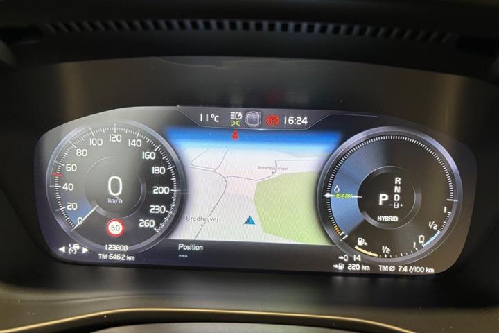Hvid Volvo XC40 fra 2020