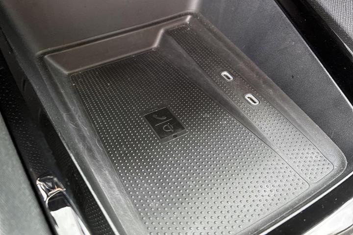 Sort Skoda Octavia fra 2023