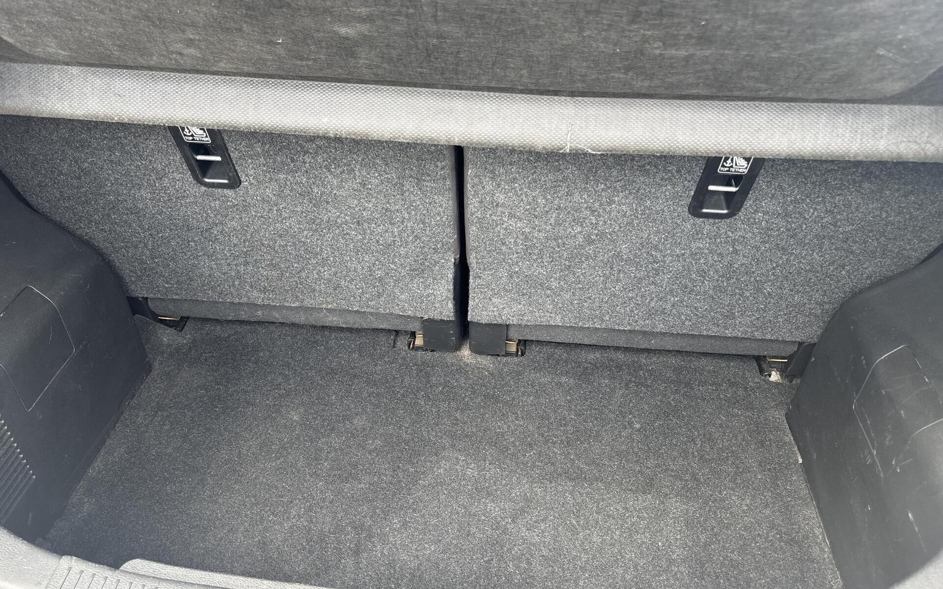 Grå Suzuki Ignis fra 2022
